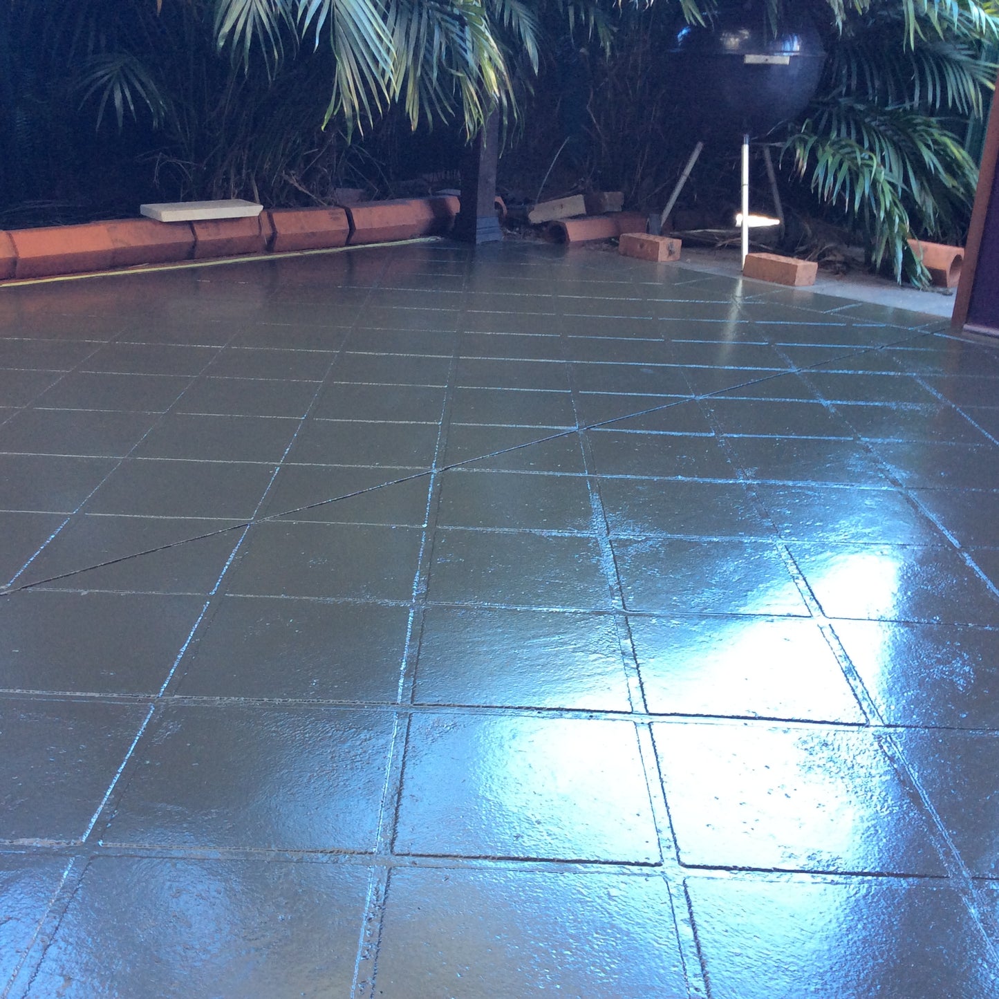 Haymes Ultimate Epoxy Satin Paving Paint