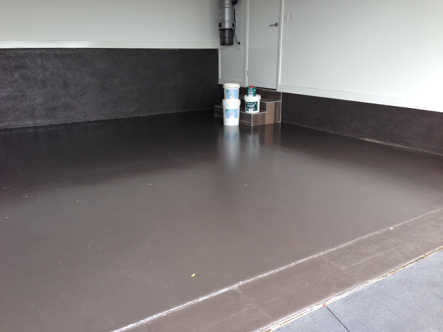 Garage painted with Haymes Ultimate Epoxy Gloss Paving Paint